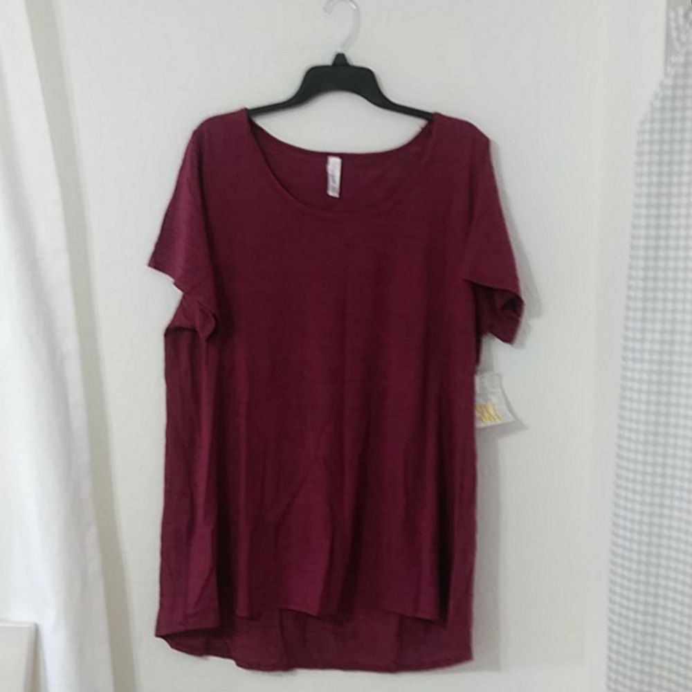 Wine colored tee shirt